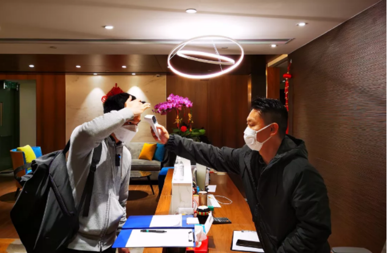【中國(guó)免稅人在行動(dòng)?一線直擊篇】之四：有愛(ài)同行，距離不再遙遠(yuǎn)——共同戰(zhàn)“疫”，愛(ài)不隔離！